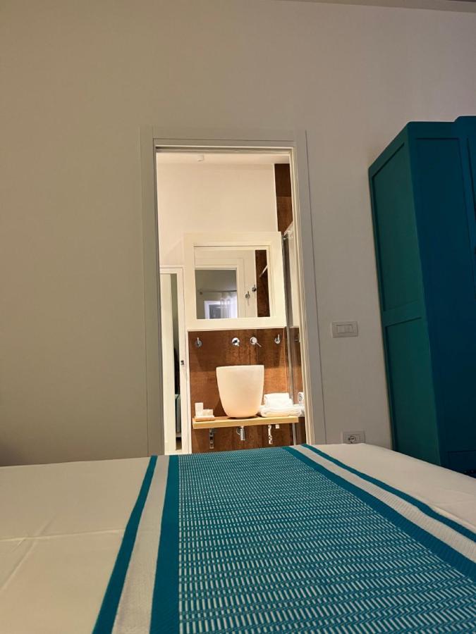 Dimora Elle Hotel La Maddalena  Bagian luar foto